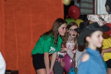 Bild 3 - Jugend-Latuff